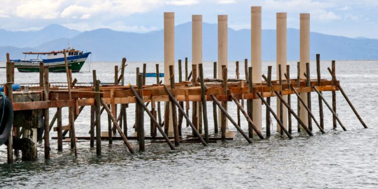 Prefeitura inicia obra de reforma e ampliação do píer do bairro São Francisco