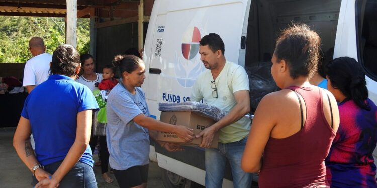 Varal Solidário distribui mais de 350 donativos a comunidade Sítio Velho em Barra do Una