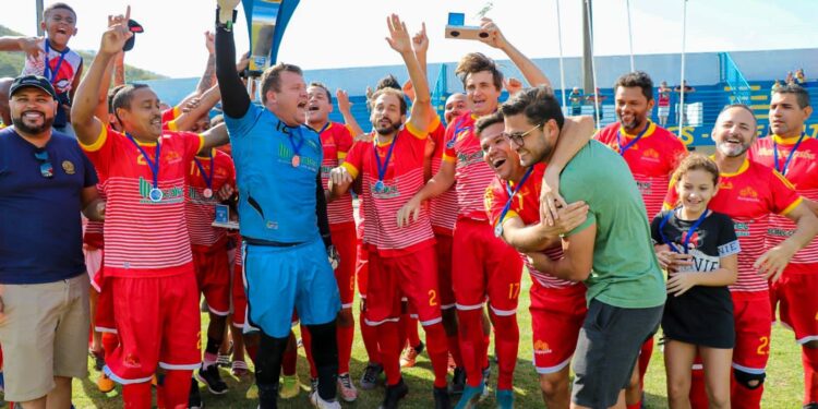 Grêmio de Barequeçaba ganha Campeonato Municipal Veterano 38