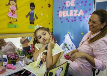 Escola de São Sebastião inaugura nova sala de vivências