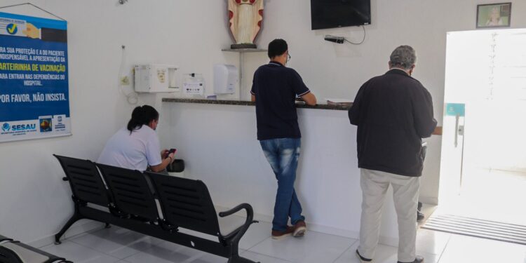 Hospital de Clínicas reabre nesta segunda-feira (04) a recepção de visitas de pacientes