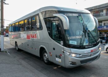 Prefeitura abre recadastro de transporte para estudantes universitários