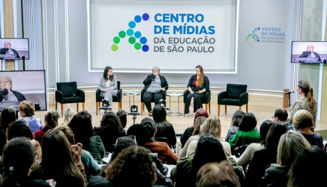 Técnicos da SEDUC participam de seminário de Políticas Públicas da Infância e implementação do Currículo Paulista