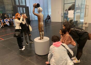 Bolsistas das Oficinas Culturais e servidores dos Polos Culturais de São Sebastião participam de visita técnica em São Paulo