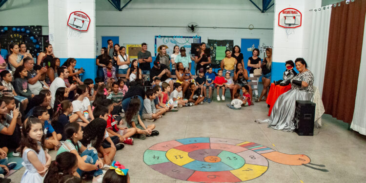 Festa da Leitura é sucesso nas escolas municipais de São Sebastião
