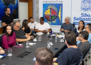 Prefeitura de São Sebastião realiza reunião para definir detalhes dos desfiles da celebração do 7 de setembro