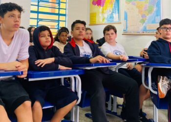 Projeto OAB Vai à Escola expande palestras para colégios particulares
