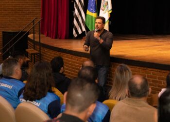 Prefeito de São Sebastião Felipe Augusto participa de reunião técnica de apresentação de São Sebastião sobre Jogos Abertos