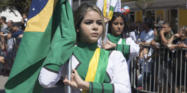 São Sebastião celebra 200 anos da Independência do Brasil com desfile cívico no 7 de setembro