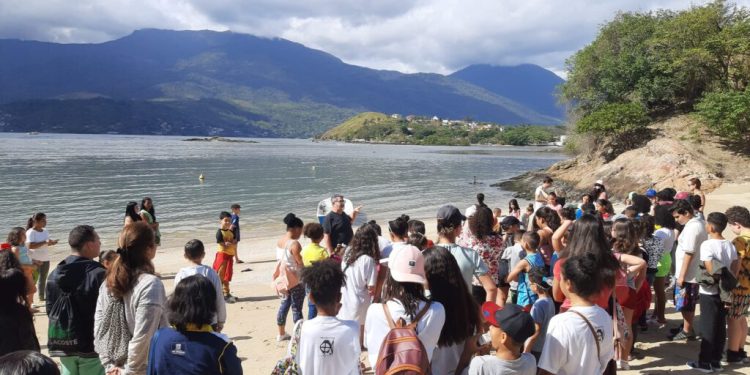 Escolas municipais de São Sebastião realizam Festa da Primavera