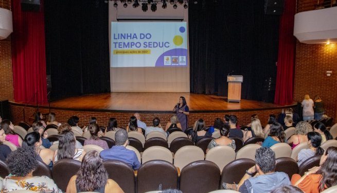 Educação de São Sebastião realiza reunião de apresentação dos resultados de 2022