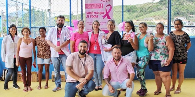 Outubro Rosa: grupo educativo sobre a saúde da mulher é realizado no Itatinga
