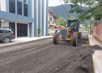 Prefeitura de São Sebastião realiza serviço de perenização em Maresias