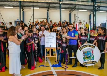 Prefeitura de São Sebastião entrega revitalização da EM Prof.ª Luiza Helena de Barros