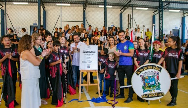 Prefeitura de São Sebastião entrega revitalização da EM Prof.ª Luiza Helena de Barros