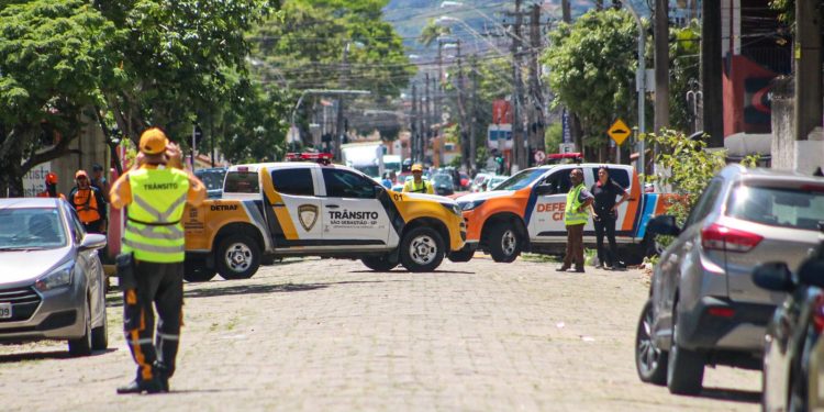 Prefeitura participa do simulado de resposta à emergência da Petrobrás na Vila Amélia