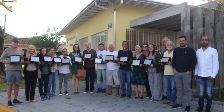 Prefeitura de São Sebastião entrega prêmio de reconhecimento aos Mestres da Cultura Viva 2022