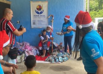 Natal Solidário: Fundo Social entregará mais de 6 mil brinquedos para crianças carentes em São Sebastião