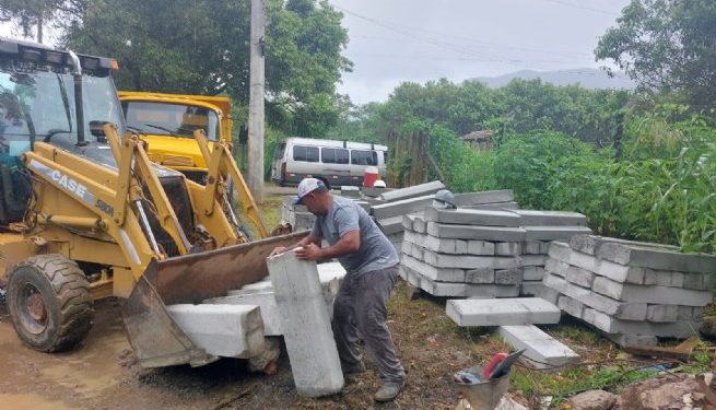 Prefeitura inicia obras de drenagem e pavimentação em Maresias