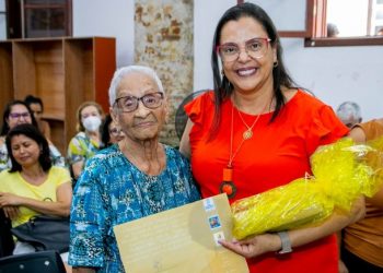 1º Prêmio “Professora Nina” gratifica melhores projetos antirracistas