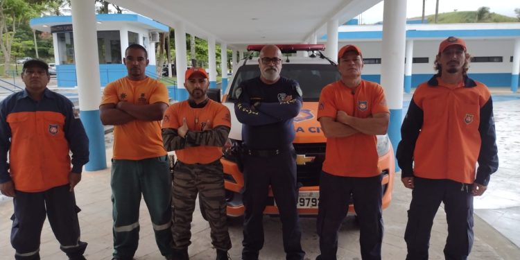 Prefeitura de São Sebastião promove curso de Direção Defensiva para agentes da Defesa Civil e do DETRAF
