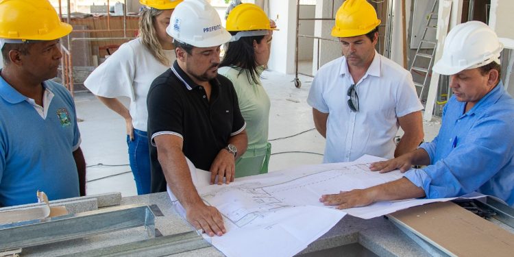 Prefeito de São Sebastião divulga andamento de 68 obras com investimento de + de 140 milhões