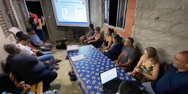 Prefeitura de São Sebastião realizou reunião comunitária sobre regularização fundiária com moradores do Jaraguá