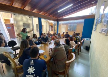 Prefeitura realiza reunião de planejamento e alinhamento com ambulantes do Centro de São Sebastião 