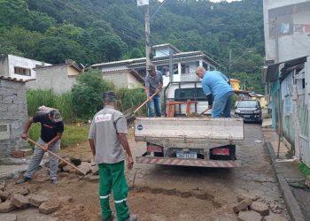 Prefeitura de São Sebastião realiza mutirão de limpeza na Topolândia, Itatinga e Olaria