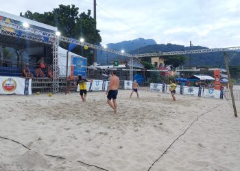 1ª etapa do Circuito Sebastianense de Futevôlei acontece em Boiçucanga neste sábado
