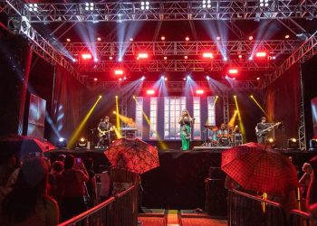 Shows do Festival de Verão de São Sebastião reúnem quase 50 mil pessoas