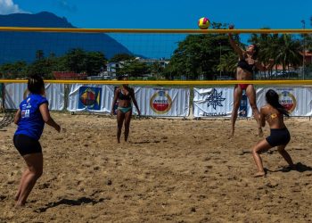 1ª Etapa do Circuito Sebastianense de Vôlei de Praia tem festa de campeões na areia