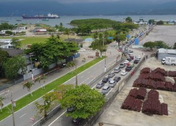 São Sebastião acata determinação do MP-SP que suspendeu prioridade na fila da balsa