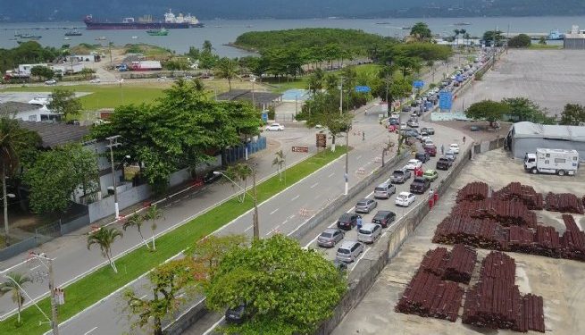 São Sebastião acata determinação do MP-SP que suspendeu prioridade na fila da balsa