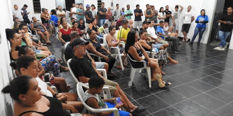 Reunião sobre regularização fundiária reúne mais de 60 moradores em Juquehy