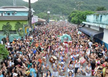 Blocos e Bailes Carnavalescos prometem reunir milhares de foliões em São Sebastião