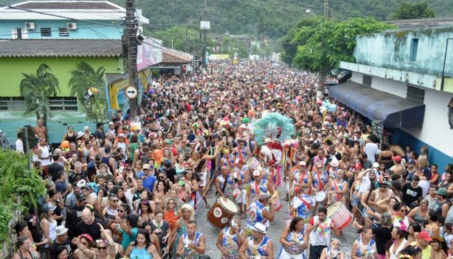 Blocos e Bailes Carnavalescos prometem reunir milhares de foliões em São Sebastião