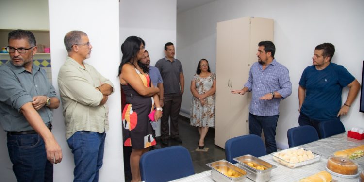 Prefeito reúne-se com conselheiros do Instituto Previdenciário do Município de São Sebastião (SÃO SEBASTIÃO PREV)