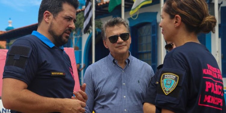Felipe Augusto anuncia duplicação do  contingente da Polícia Municipal em todos os dias do carnaval