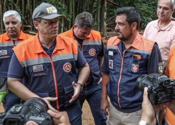 Felipe Augusto comemora desapropriação de área na Barra do Sahy para construção de moradias para vítimas realizada pelo Governo de São Paulo