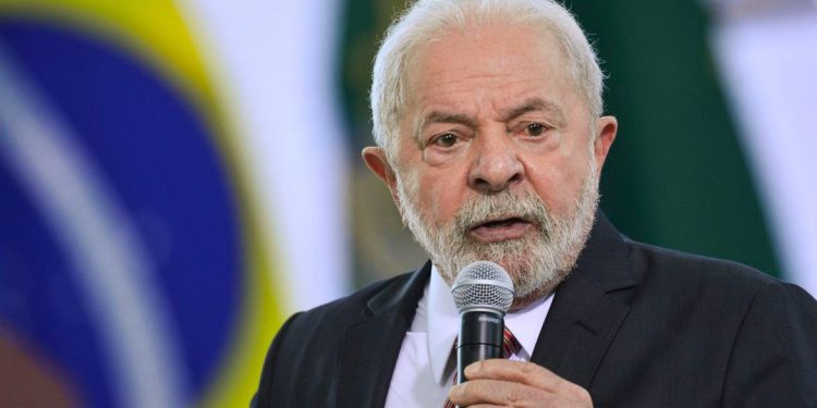 Presidente Lula confirma visita São Sebastião para avaliar catástrofe em São Sebastião