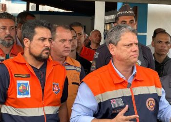 Moradores precisam perceber que não vão ficar na mão”, diz governador Tarcísio 