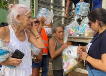 Prefeitura presta atendimento a idosos e PcD em áreas afetadas pela tragédia 