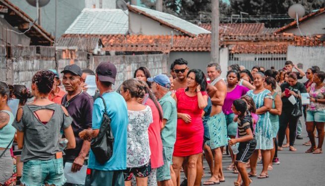Fundo Social de São Sebastião entrega donativos no bairro Jaraguá e região