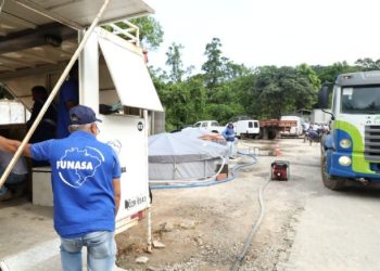 Unidade de tratamento da Funasa leva 360 mil litros de água para moradores da Vila Sahy