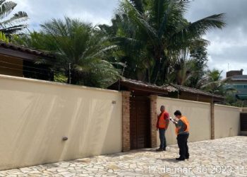 Prefeitura de São Sebastião notifica imóveis na Costa Sul para drenagem e laudos de estruturas