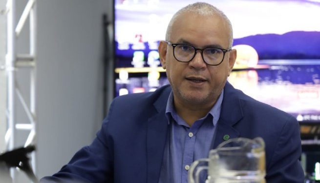 Prefeito de São Sebastião reúne-se com secretário nacional do Ministério da Pesca e Aquicultura