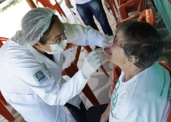 Projeto de Saúde Bucal em São Sebastião leva atendimento a idosos da Costa Sul