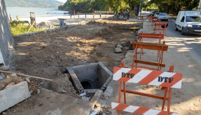 Obra de revitalização da praça da Praia Preta mantém ritmo e ultrapassa 30% de execução