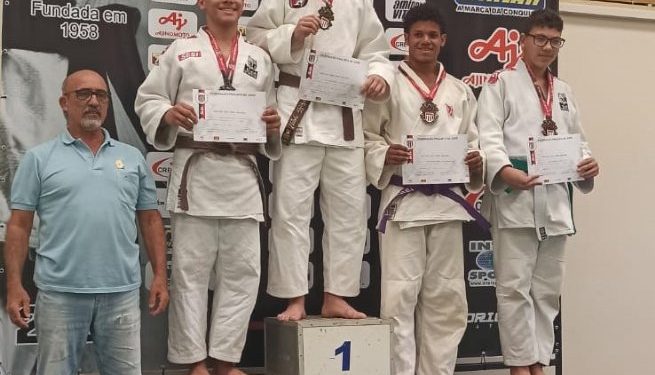 Judoca sebastianense é vice-campeão da fase inter-regional paulista de judô